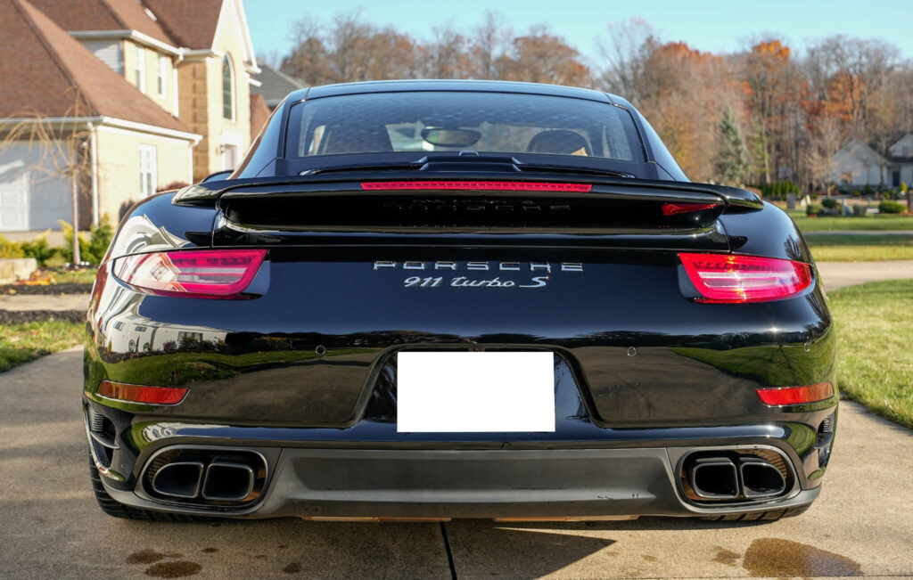 2016 Porsche 911 Turbo S