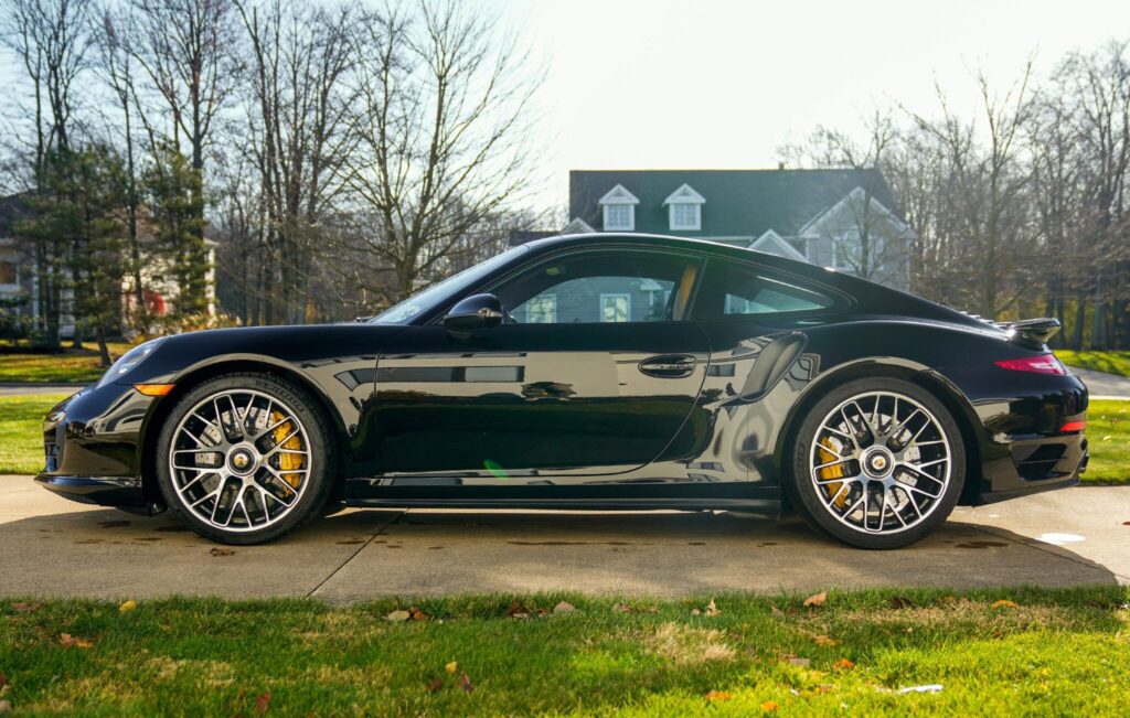 2016 Porsche 911 Turbo S