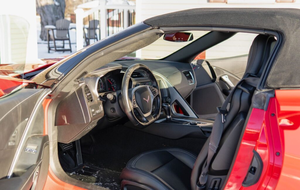 2018 Chevrolet Corvette Stingray Convertible 2LT
