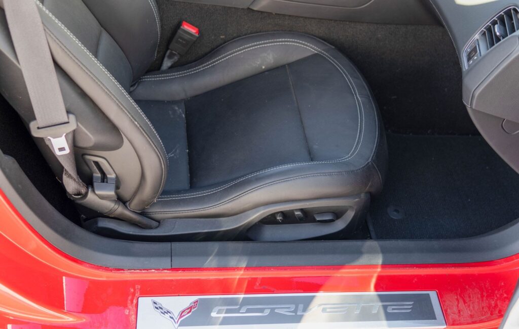 2018 Chevrolet Corvette Stingray Convertible 2LT