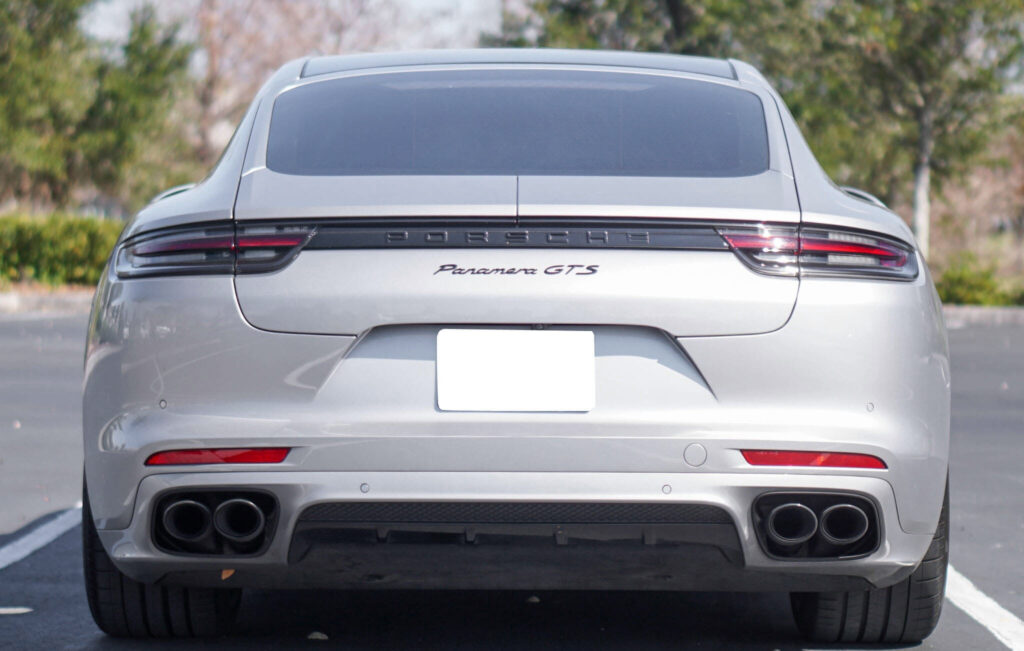2019 Porsche Panamera GTS