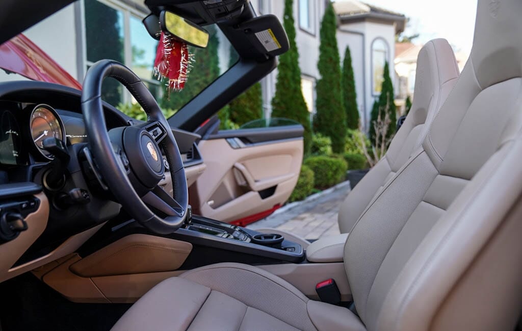 2020 Porsche 911 Carrera 4S Cabriolet