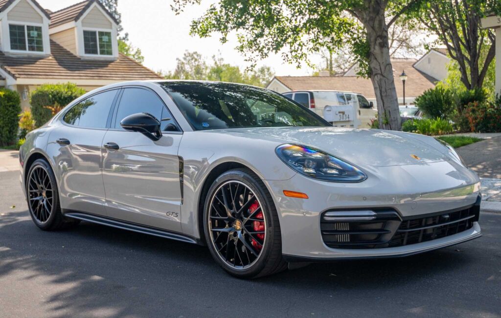 2020 Porsche Panamera GTS