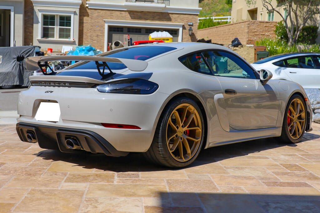 2022 Porsche 718 Cayman GT4