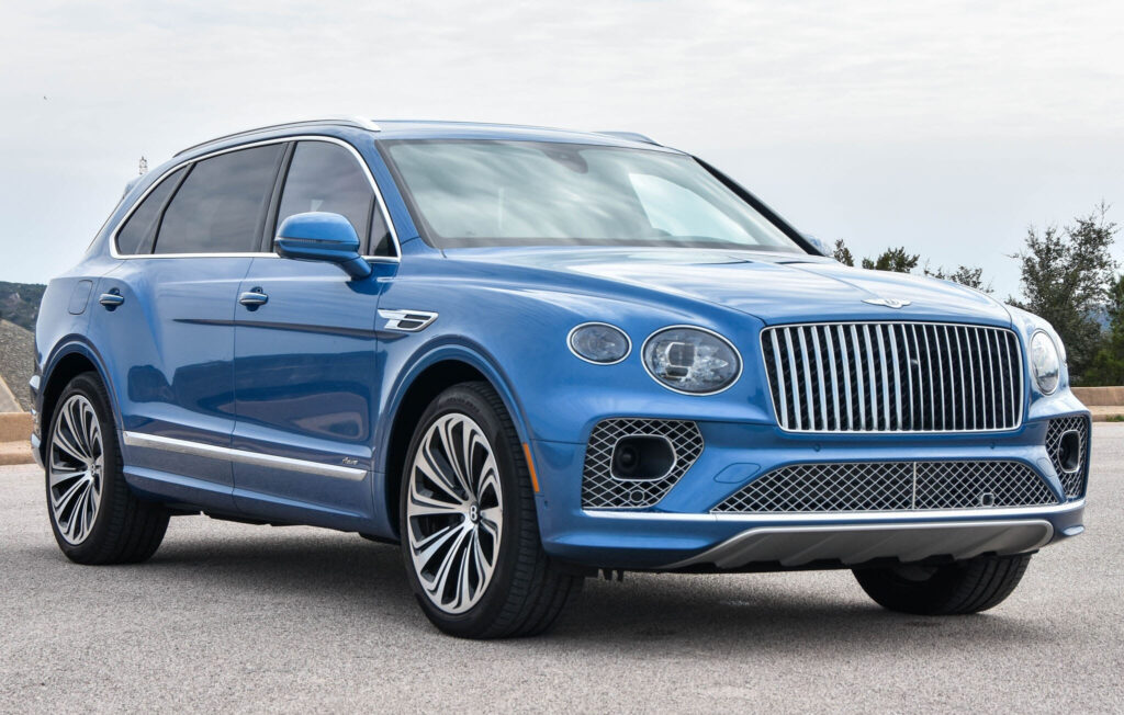 2023 Bentley Bentayga Azure V8