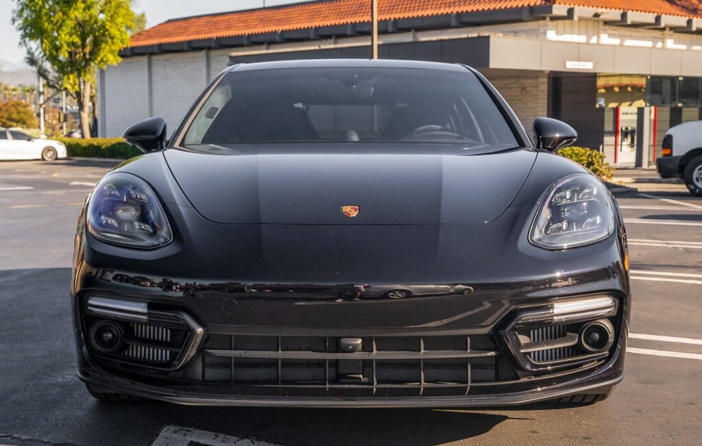 2023 Porsche Panamera GTS