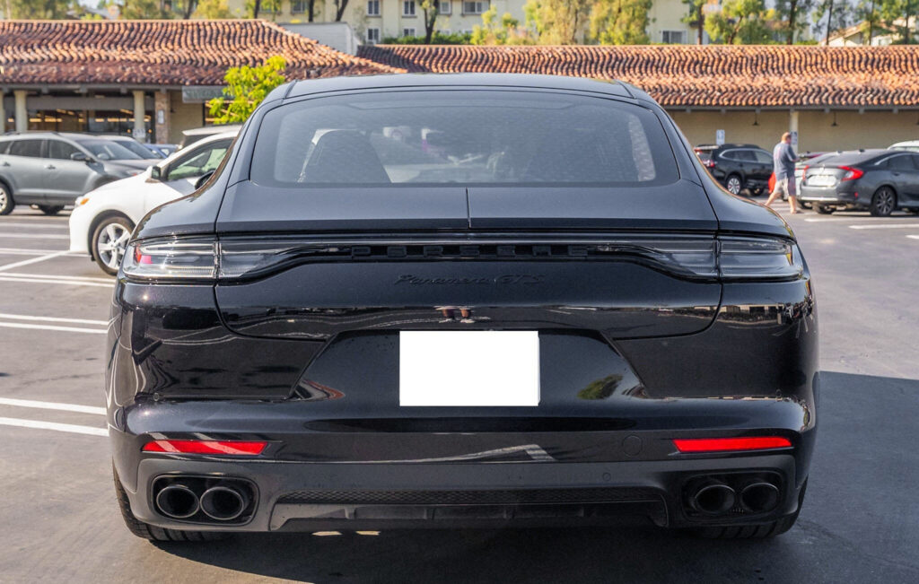 2023 Porsche Panamera GTS