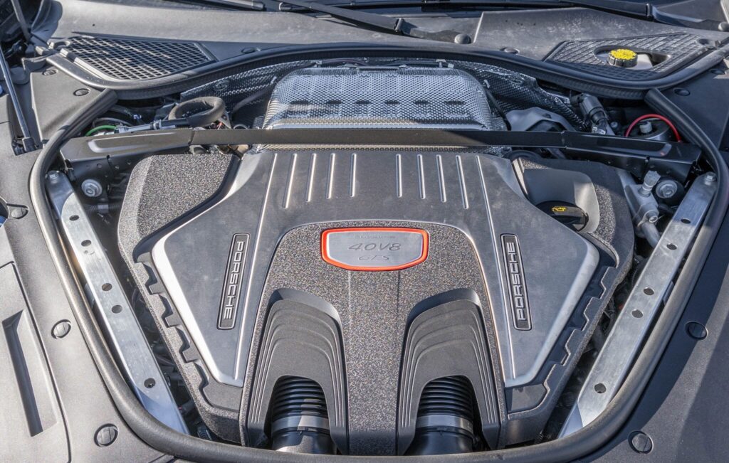 2023 Porsche Panamera GTS
