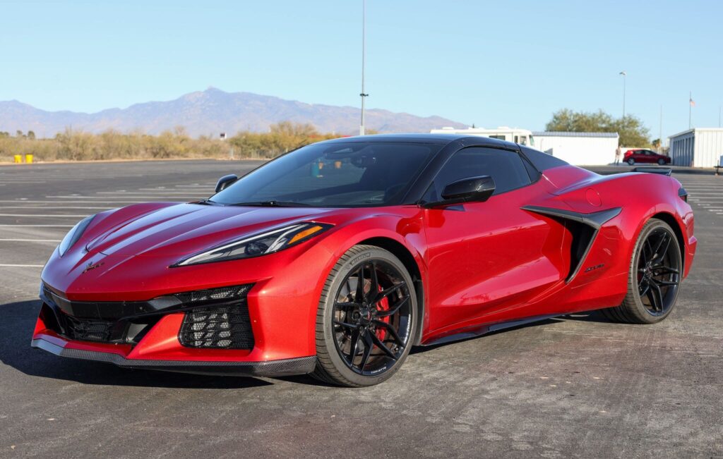 2025 Chevrolet Corvette Z06 Convertible 2LZ