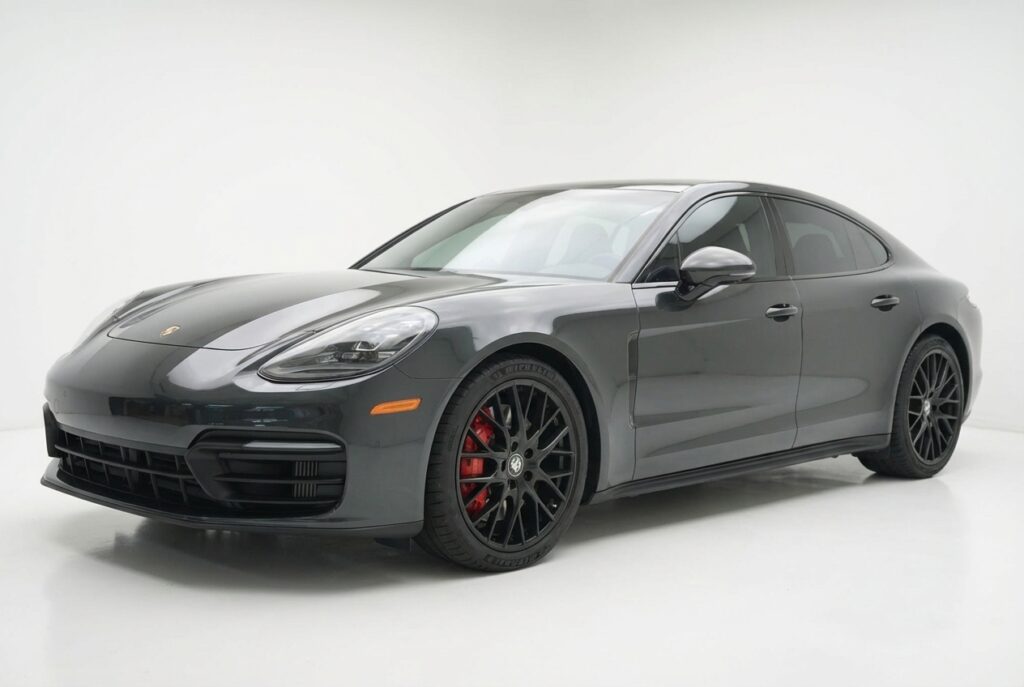 2021 Porsche Panamera 4